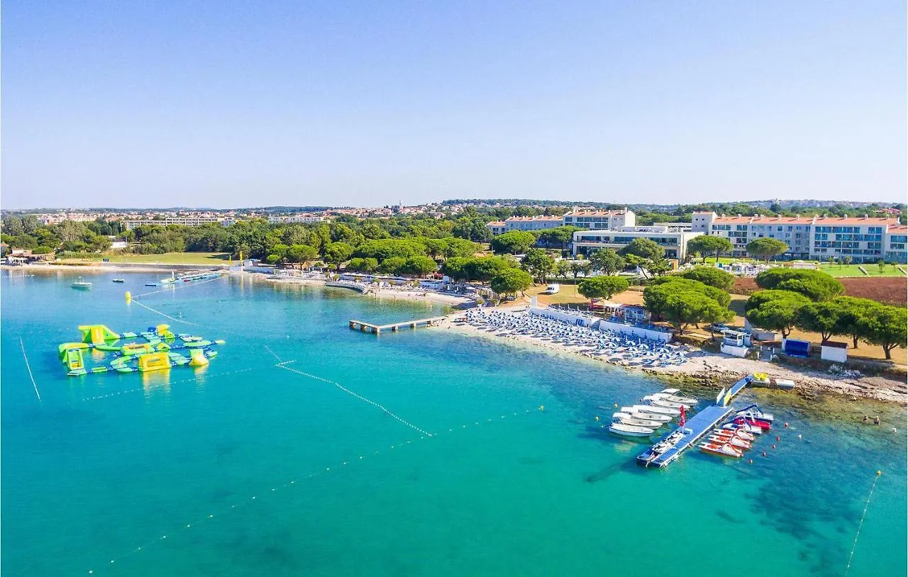2 Bedroom Awesome Apartment In Medulin Hırvatistan